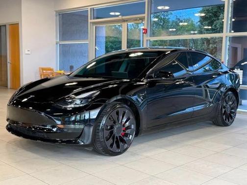 Solid Black 2023 Tesla Model 3 Performance