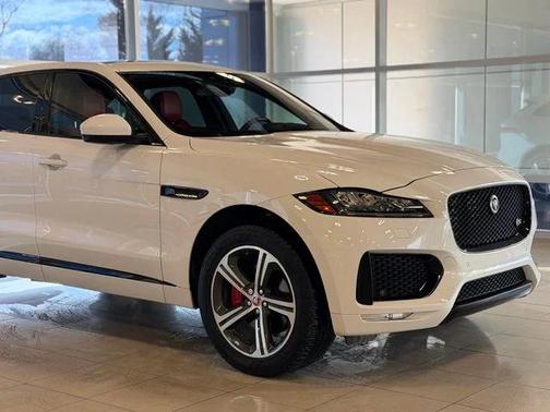 2017 Jaguar F-PACE S