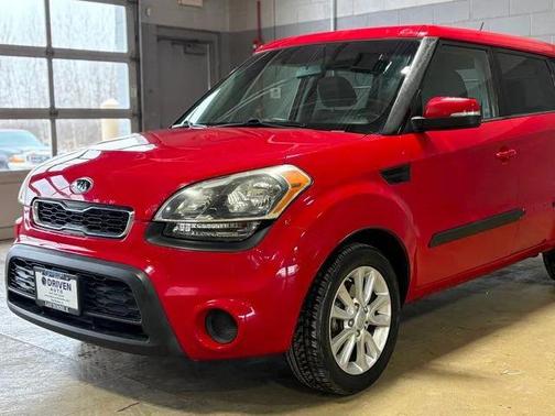 2012 Kia Soul +