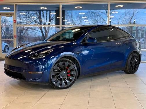 2022 Tesla Model Y Performance Dual Motor All-Wheel Drive