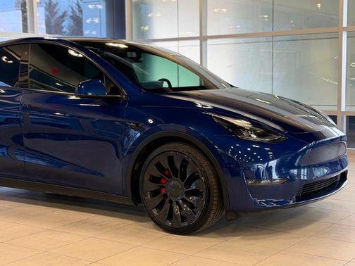 Deep Blue Metallic 2022 Tesla Model Y Performance Dual Motor All-Wheel Drive