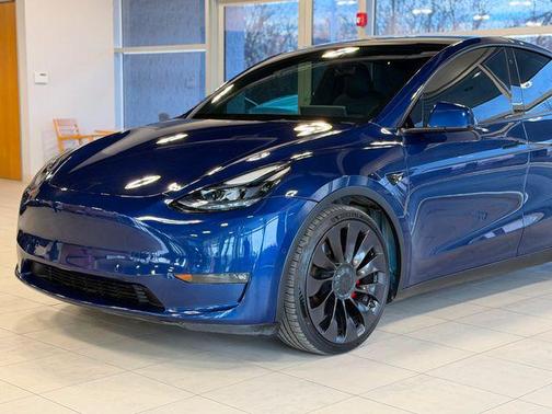 Deep Blue Metallic 2022 Tesla Model Y Performance Dual Motor All-Wheel Drive