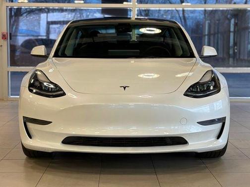 2023 Tesla Model 3 Standard Range