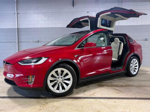 2018 Tesla Model X 75D AWD
