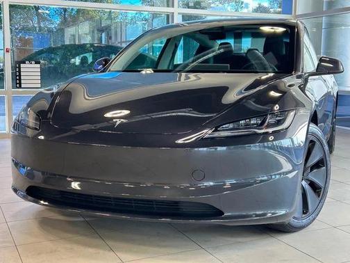 2024 Tesla Model 3 Long Range