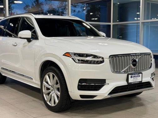 2019 Volvo XC90 Hybrid T8 Inscription