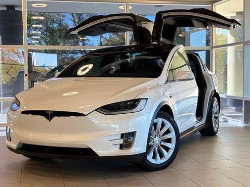2020 Tesla Model X Long Range Plus AWD