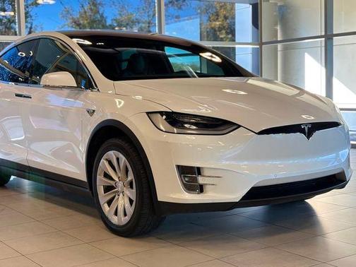 2020 Tesla Model X Long Range Plus AWD