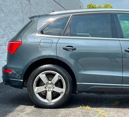 2010 Audi Q5 3.2 Premium quattro