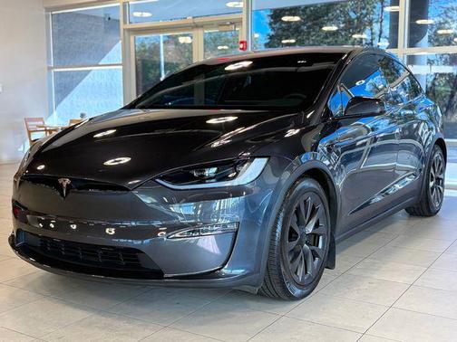 2024 Tesla Model X Long Range