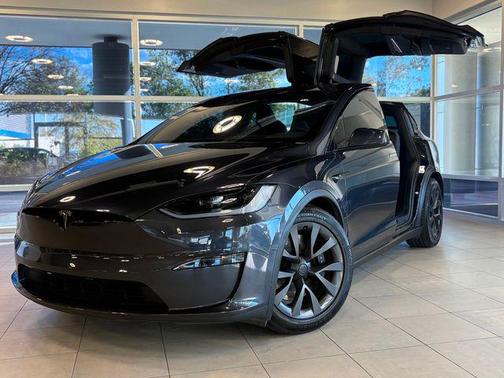 2024 Tesla Model X Long Range