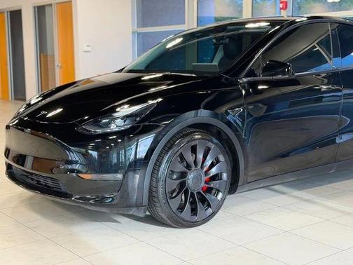 Solid Black 2023 Tesla Model Y Performance Dual Motor All-Wheel Drive