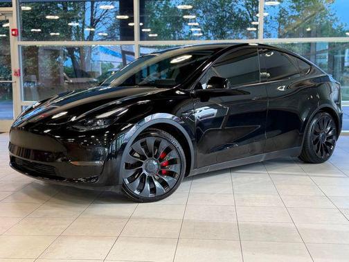 Solid Black 2023 Tesla Model Y Performance Dual Motor All-Wheel Drive