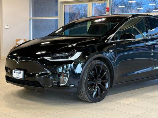 2017 Tesla Model X 75D