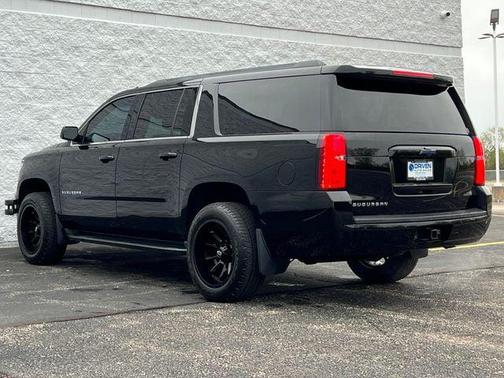 2016 Chevrolet Suburban LT