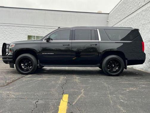 2016 Chevrolet Suburban LT