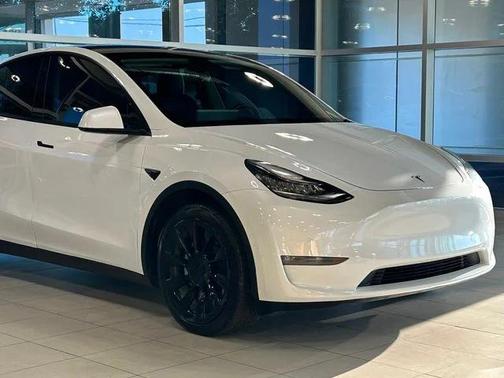2021 Tesla Model Y Long Range Dual Motor All-Wheel Drive