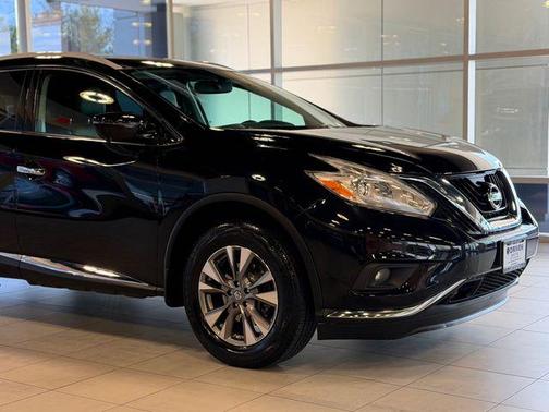 Magnetic Black Metallic 2017 Nissan Murano SL