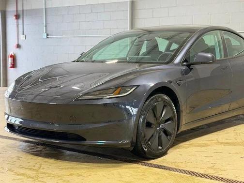2024 Tesla Model 3 Long Range
