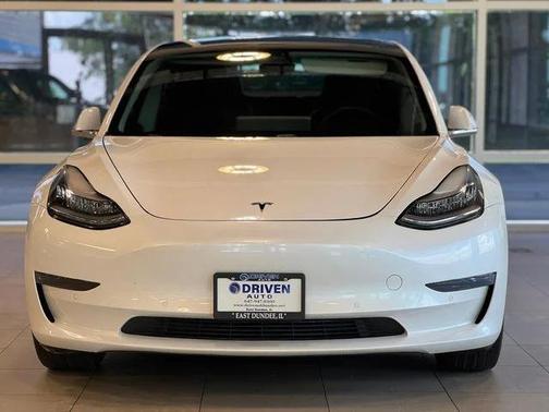 2019 Tesla Model 3 Standard Range Plus