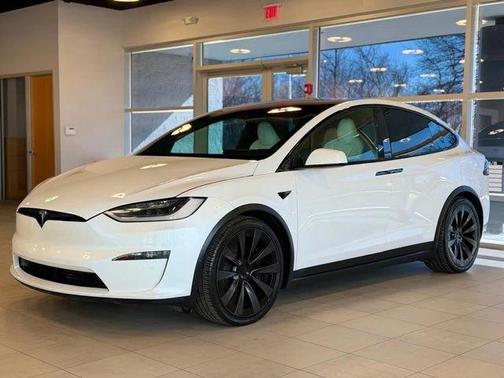 2022 Tesla Model X Plaid Tri Motor All-Wheel Drive