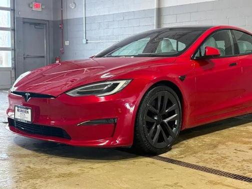 2022 Tesla Model S Dual Motor All-Wheel Drive