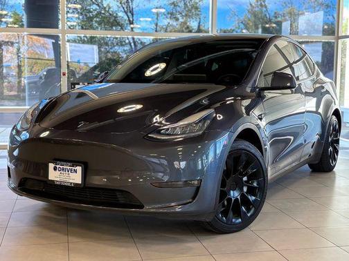 2021 Tesla Model Y Long Range Dual Motor All-Wheel Drive