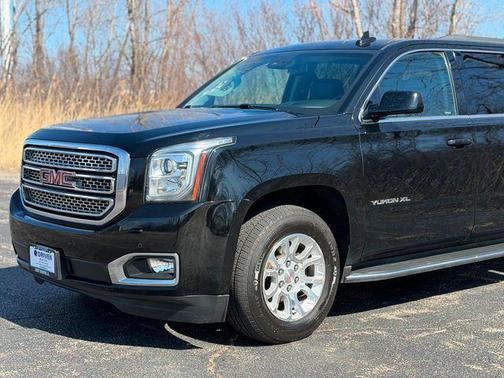2016 GMC Yukon XL SLT