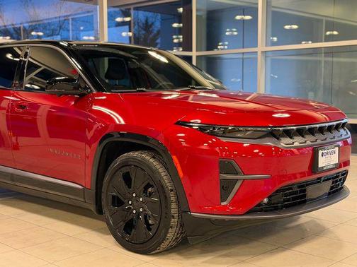 2025 Jeep Wagoneer S Launch Edition