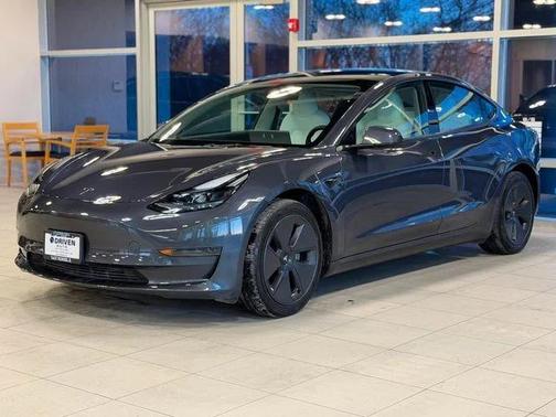 2023 Tesla Model 3 Standard Range