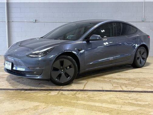 2023 Tesla Model 3 Standard Range