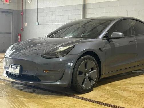 2023 Tesla Model 3 Standard Range