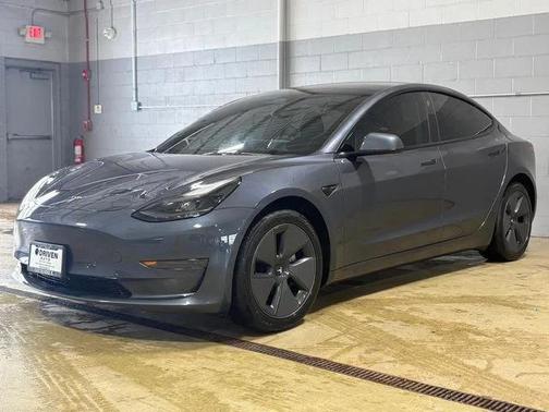2023 Tesla Model 3 Standard Range