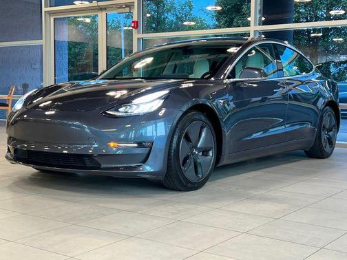 2020 Tesla Model 3 Long Range