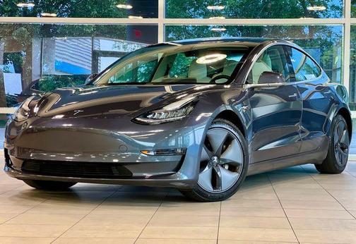 2020 Tesla Model 3 Long Range