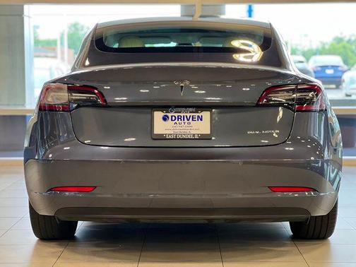 2020 Tesla Model 3 Long Range