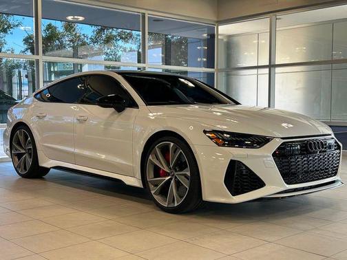 2021 Audi RS 7 4.0T