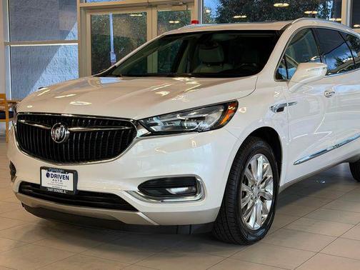 2018 Buick Enclave Essence