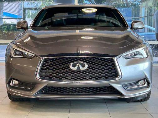 2018 INFINITI Q60 3.0T LUXE