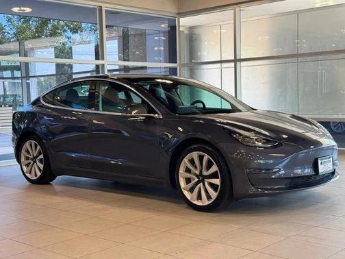 2019 Tesla Model 3 Performance