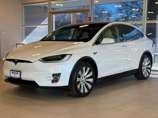 2019 Tesla Model X Long Range