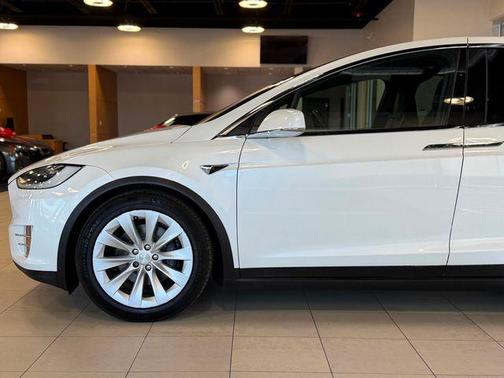 2019 Tesla Model X Long Range AWD