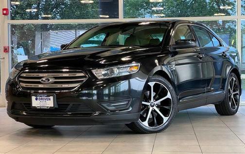 2015 Ford Taurus SEL