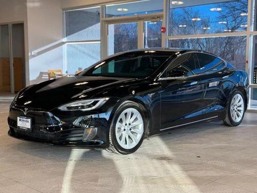 2017 Tesla Model S 75D