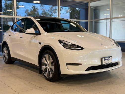 2023 Tesla Model Y Long Range AWD