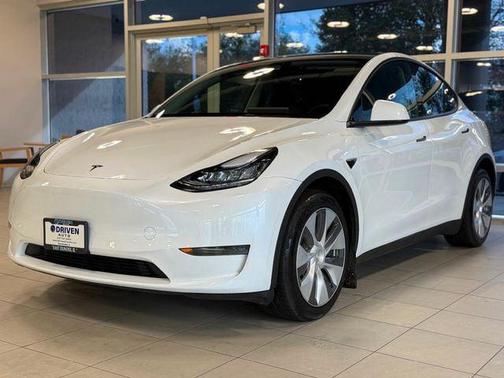 2023 Tesla Model Y Long Range AWD