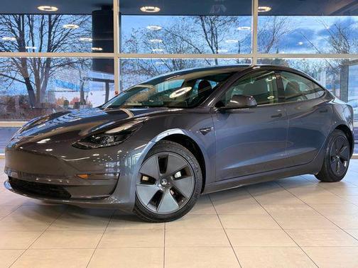 2023 Tesla Model 3 Standard Range