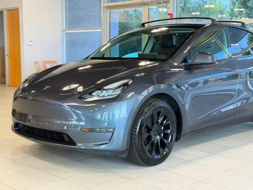 Midnight Silver Metallic 2021 Tesla Model Y Long Range Dual Motor All-Wheel Drive