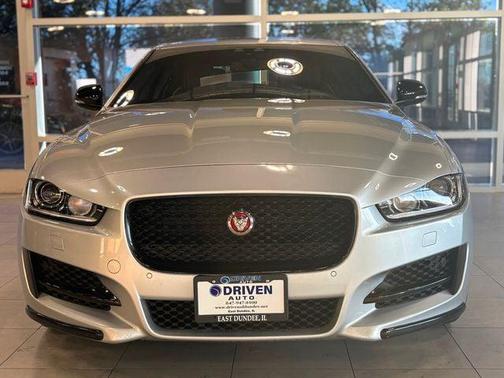 2018 Jaguar XE 25t R-Sport