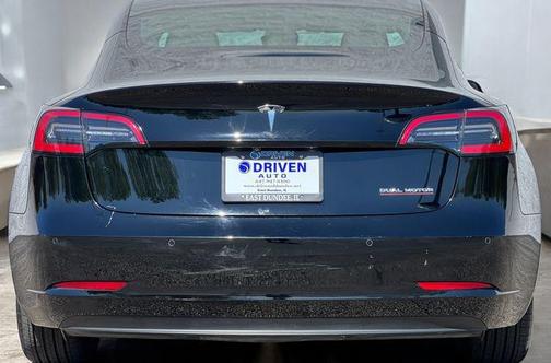 2019 Tesla Model 3 Performance